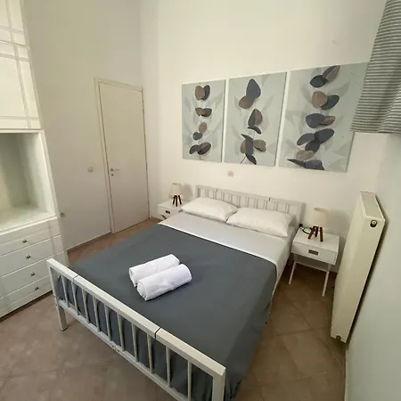 Holiday home Anegiris House Koronos