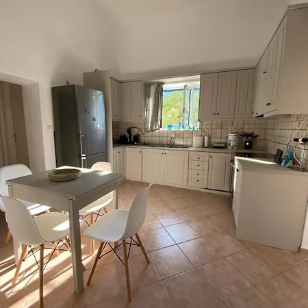 Anegiris House Holiday home *